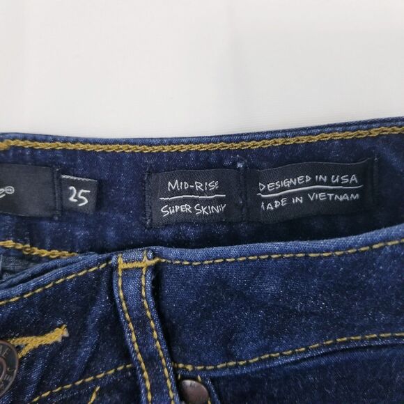 Miss Me Mid Rise Super Skinny Wms Jeans Size 25 Blue Dark Denim Simple FLAW - Picture 5 of 13